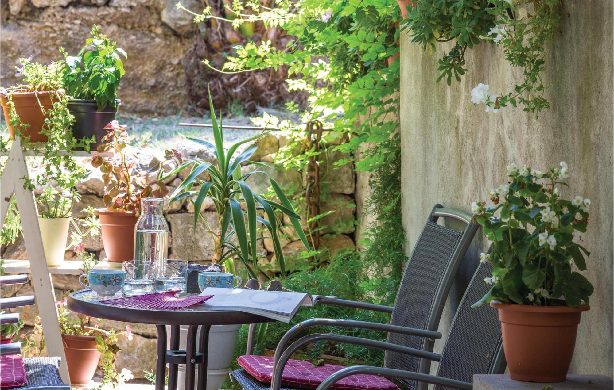 Lovely Apartment In Makarska With Wifi 외부 사진